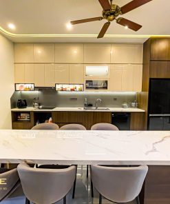 Tủ bếp thực tế sau thi công1