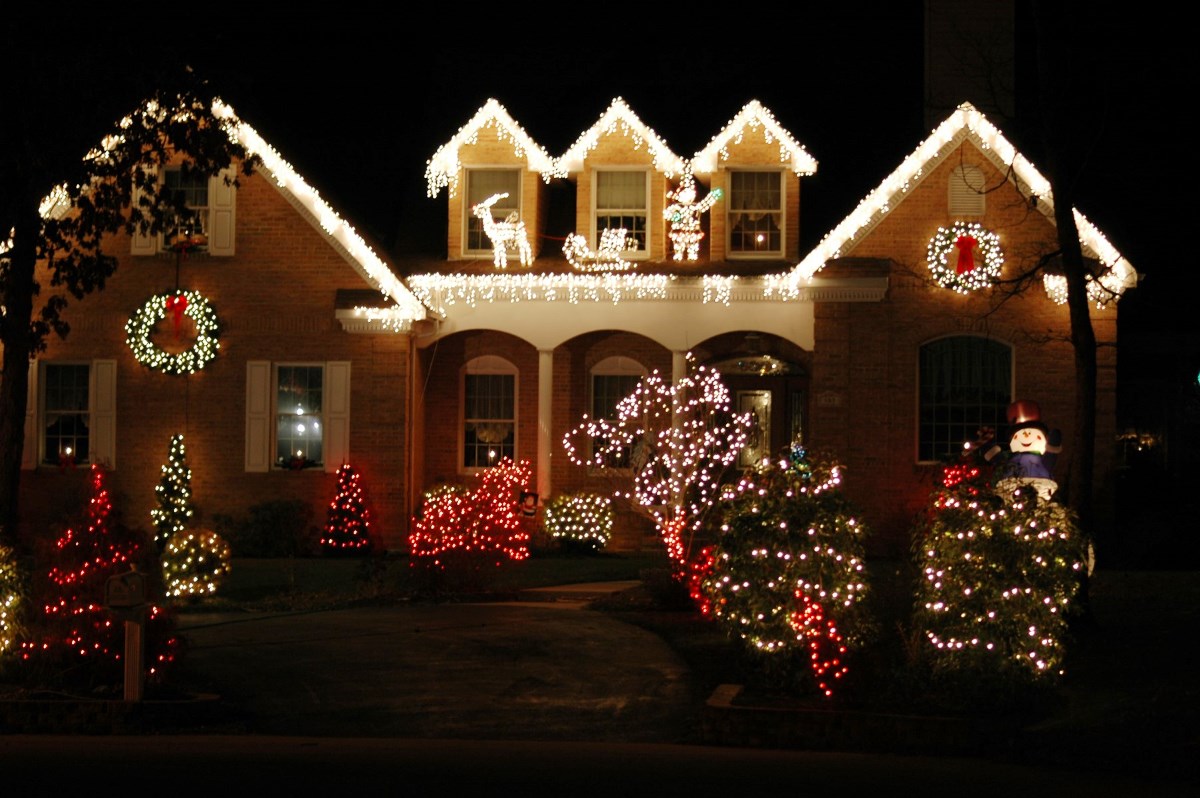 Những ý tưởng trang trí nhà cửa mùa Noel thật ấm áp và an lành